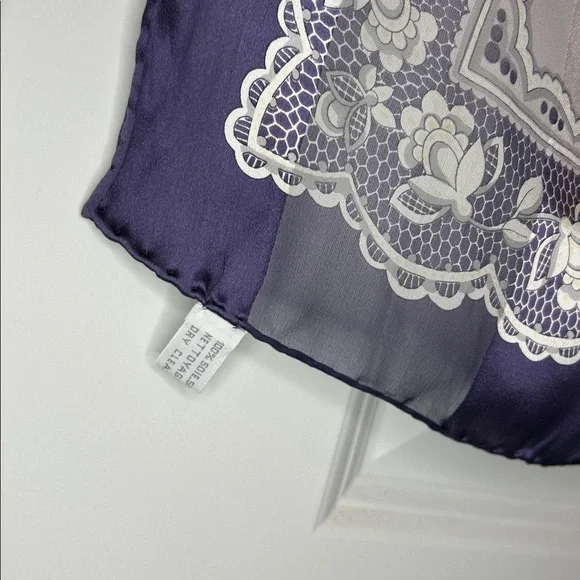 Vintage Valentino Silk Rose Scarf - Picture 7 of 8